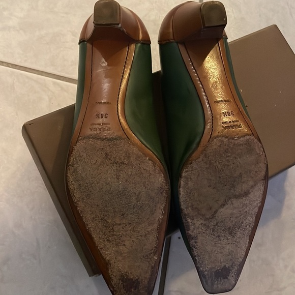 Prada buckle low heels size 8.5 - Picture 3 of 10